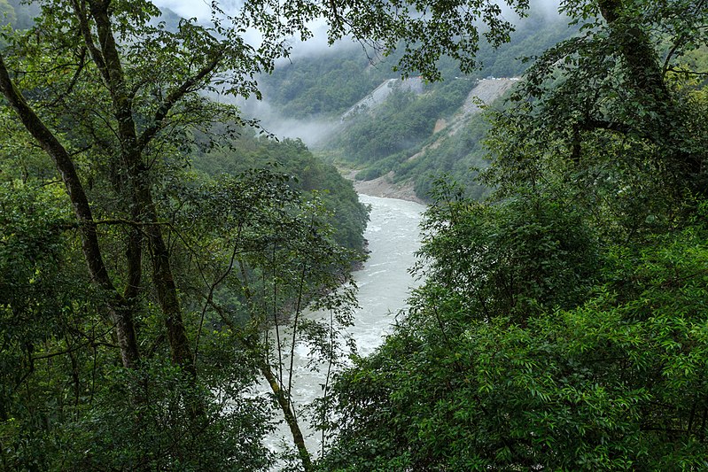 File:Parlung Tsangpo 2014.09.20 08-41-42.jpg