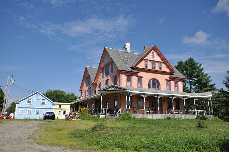 File:PittstonME MoodyMansion.jpg