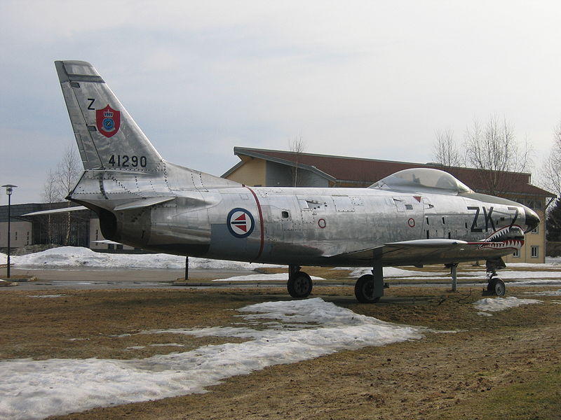 File:RNoAF F-86K Z-KZ 1.JPG