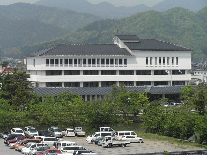 File:兵庫県・篠山市役所.JPG