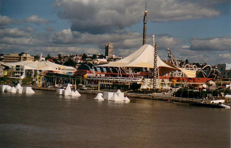 File:Expo88-from-the-Brisbane River.jpg