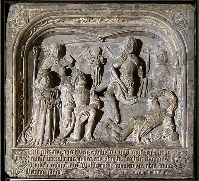 File:Lille PdBA epitaphe dufay.JPG