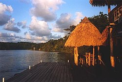 Vista del lago de Izabal