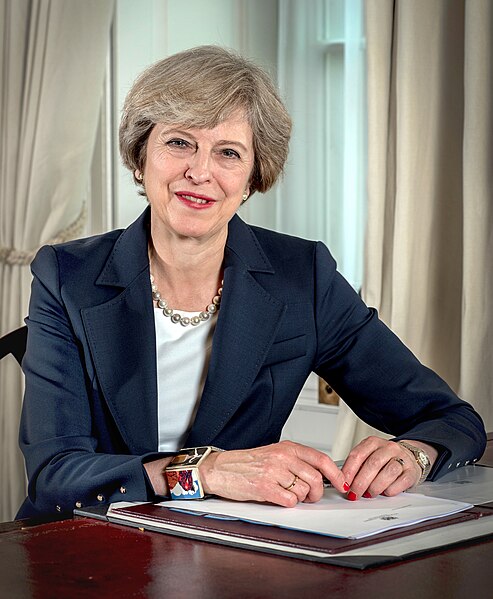 Archivo:Theresa May (2016) 02.jpg