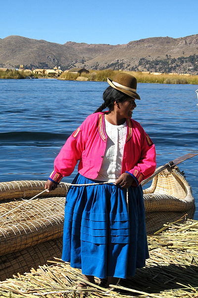 File:Uros people-Lake Titicaca.jpg