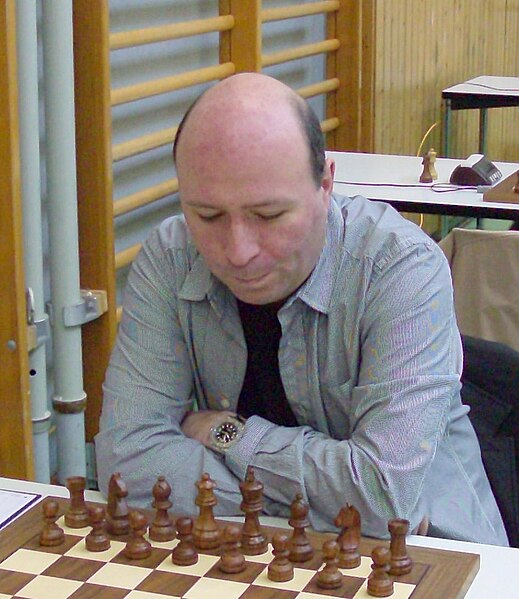 Файл:Vladimir Chuchelov.jpg