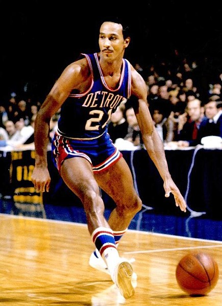 File:Dave bing pistons (cropped).JPG