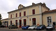 The old Railway Station, which is still called Gare SNCF even though the tracks from Les Arcs to Draguignan have gone