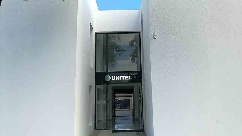 Archivo:Entrada Principal Unitel.jpg