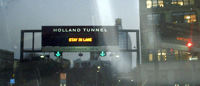 Archivo:Holland Tunnel NYC.jpg