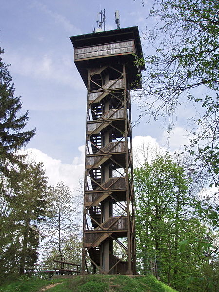 File:Pegnitz Aussichtsturm.jpg