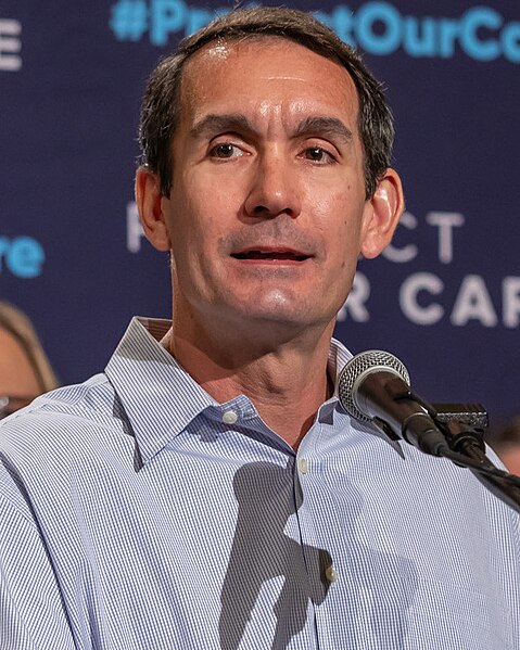 File:Eugene DePasquale (cropped).jpg