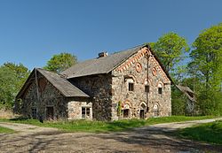 Lasinurme manor vodka distillery