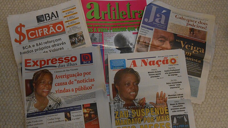 Файл:Newspapers of Cape Verde.jpg