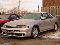 1995–1996 Nissan Skyline coupe