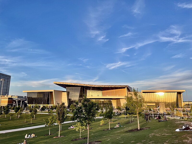 File:Oklahoma City Convention Center.jpg