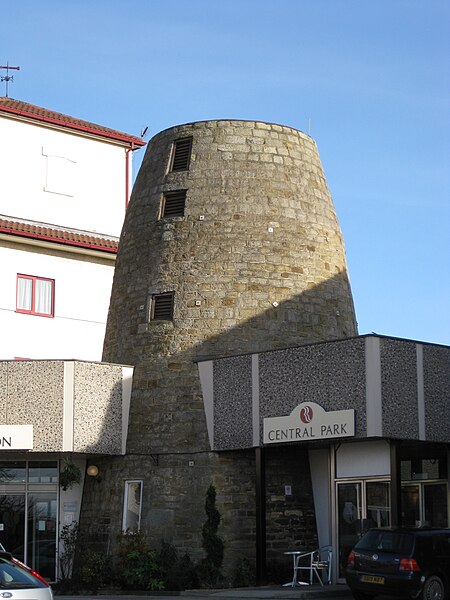 File:SeacroftWindmill.jpg