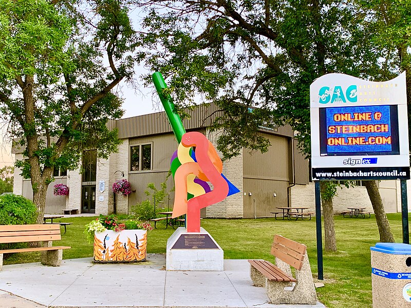 File:Steinbach arts council.jpg