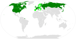 Mapa de las naciones miembros del G8 y de la Unión Europea