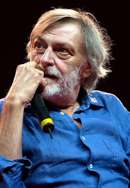 File:Gino Strada 2010 (cropped).jpg