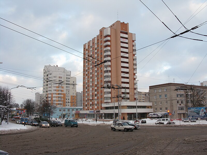 Файл:Gomel. Internatsionalnaya end street..jpg