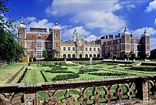 Hatfield House.jpg