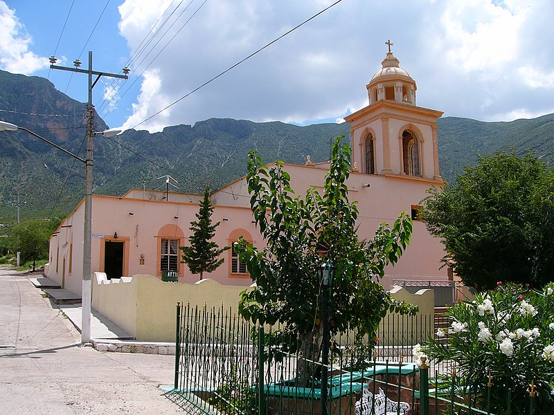 Файл:Parroquia - panoramio.jpg