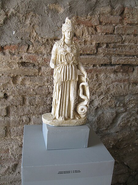 File:Rep. of Macedonic-Heraclea Lyncestis-Museum-4.JPG