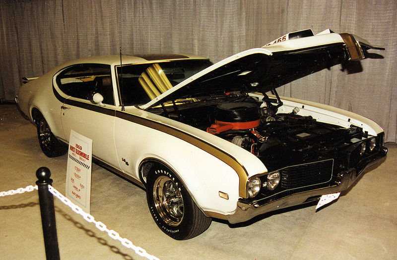 File:1969 Hurst Olds.jpg