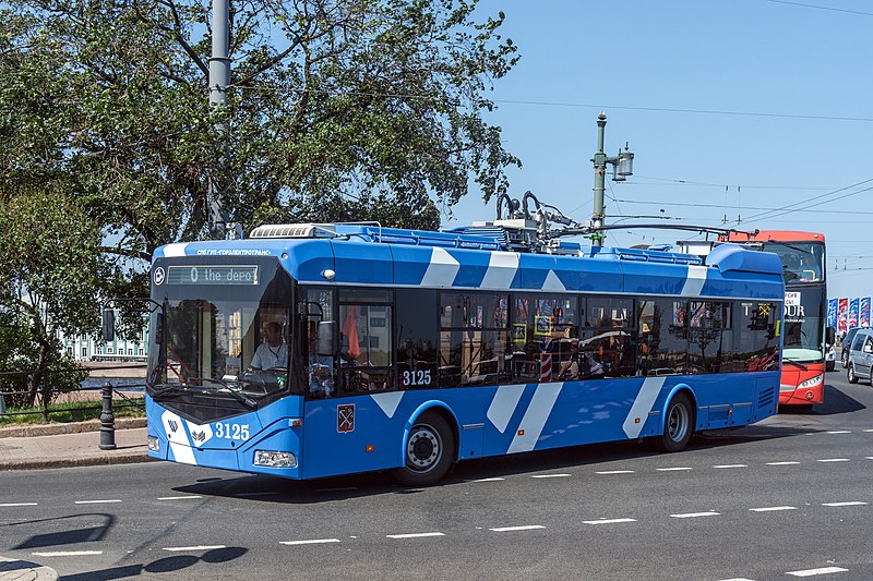 Файл:AKSM-32100D in SPB (img1).jpg