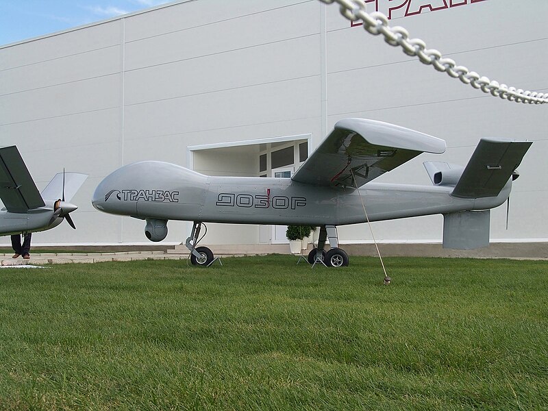 Файл:Dozor-600 UAV Maks-2009.jpg