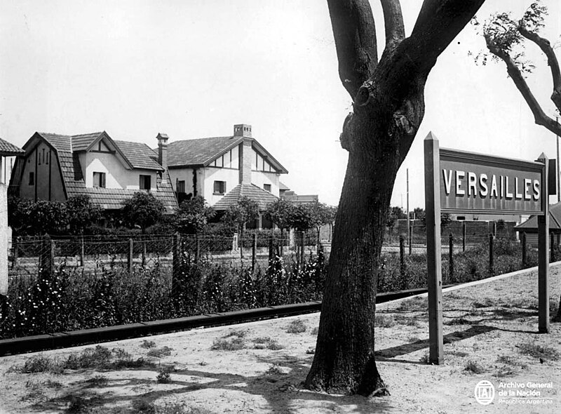 Archivo:Estación versalles.jpg