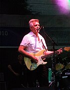 Singer and guitar player Mick Rogers (2010)