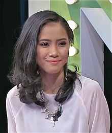 Sandra interviewed on MeleTOP in 2016.