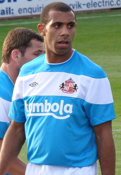 File:Anton Ferdinand (cropped).jpg