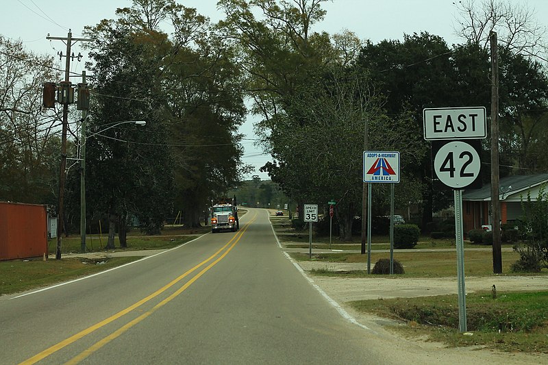 File:MS42eRoadSign-Richton (38897597304).jpg