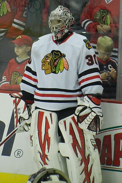 Файл:Ray Emery Hawks.jpg