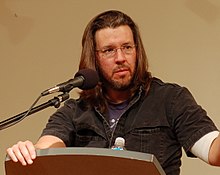 Wallace giving a reading in 2006