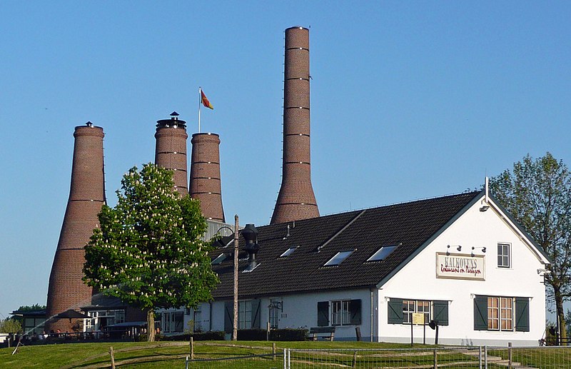 File:Huizen-kalkovens.jpg