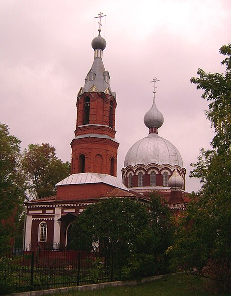 Файл:Pokrov-Svyatogorskoye.jpg