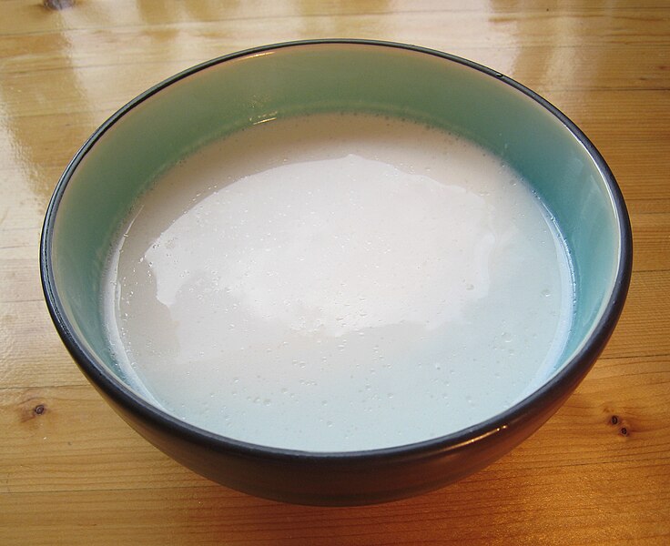 Файл:Cononut milk.JPG