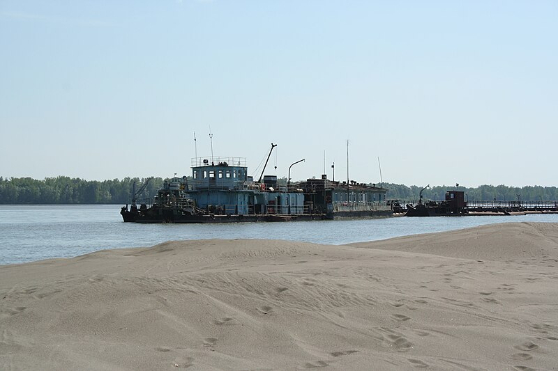 Файл:Dredger305.jpg