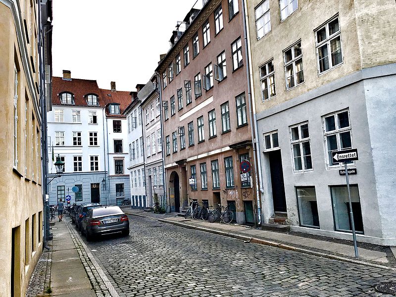 File:Dybensgade (København).jpg