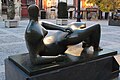 Figura Reclinada (1982) - Henry Moore