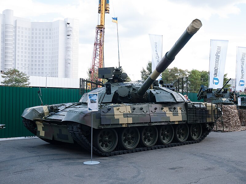 File:T-72AMT 04.jpg