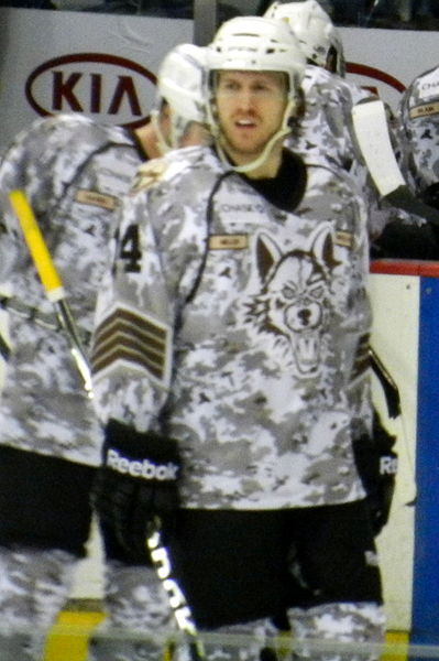 File:Tim Miller Wolves 2013.jpg