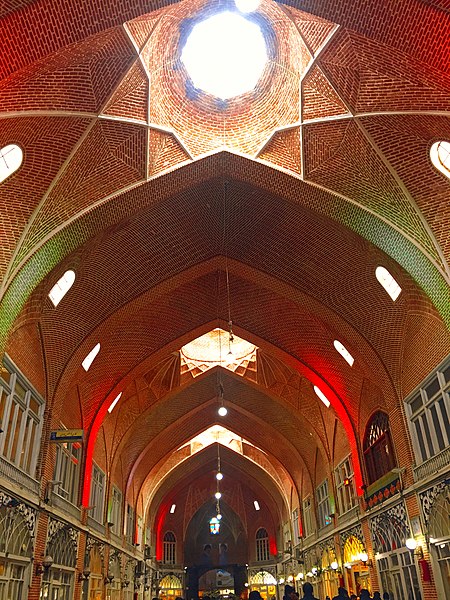 File:Beautiful architecture tabriz bazaar.jpg