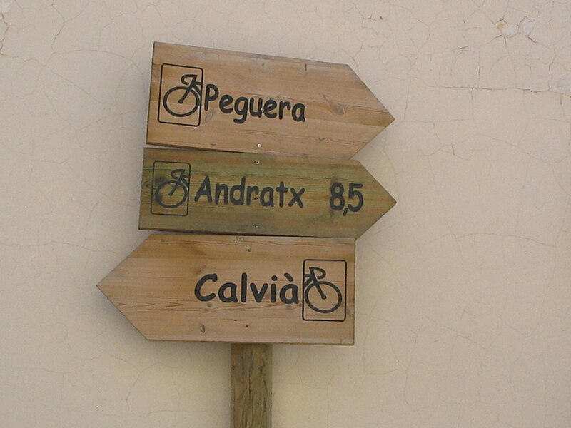 Archivo:Calvià-Andratx-Peguera-Mallorca-rafax.jpg