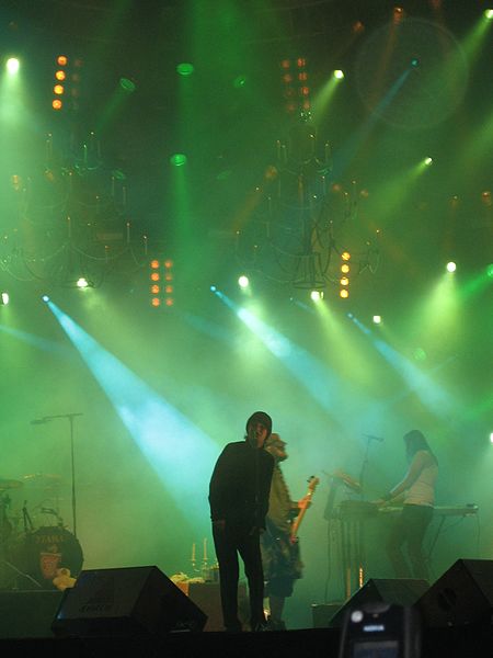 File:Him provinssirock 2006.JPG