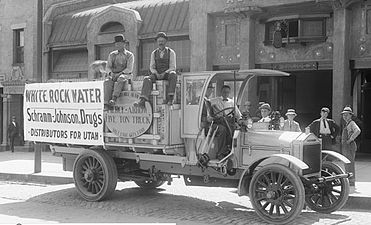 1911 Pierce-Arrow Five-ton Truck